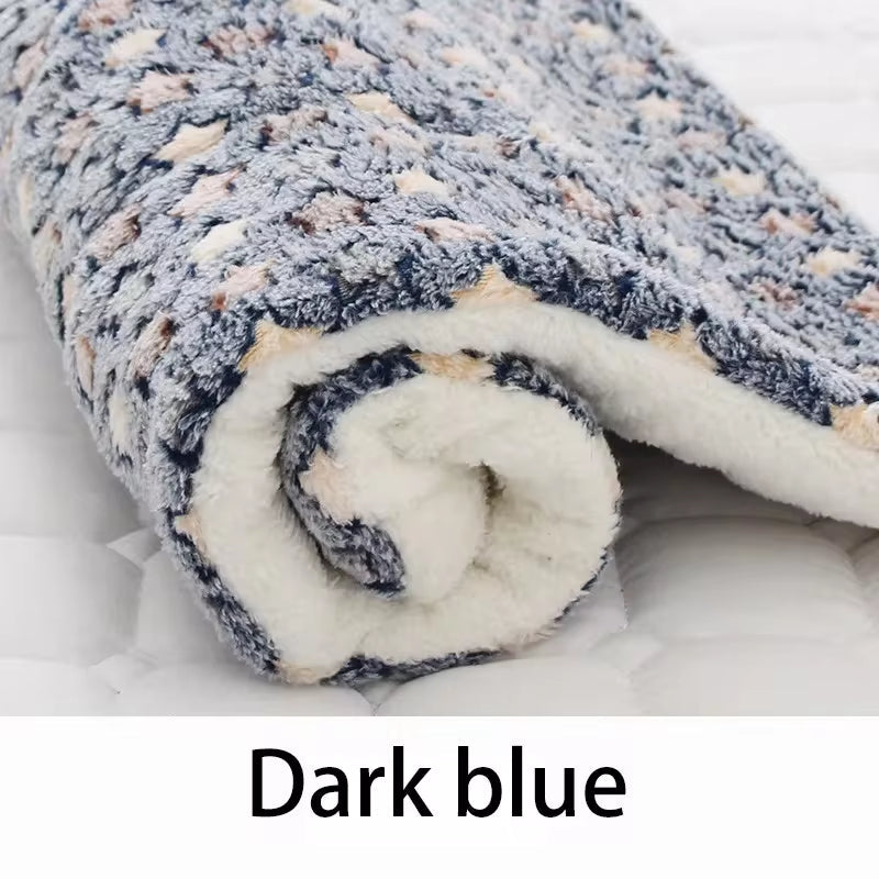 Flannel Pet Sleeping Mat – Cozy Dog & Cat Bed, Comfortable Cushion for Small & Large Pets