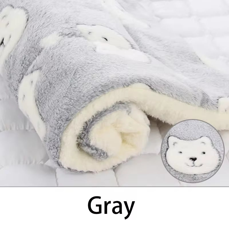Flannel Pet Sleeping Mat – Cozy Dog & Cat Bed, Comfortable Cushion for Small & Large Pets